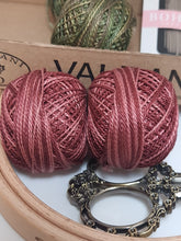 Load image into Gallery viewer, Valdani Perle 8 Embroidery Thread H 204 (H204)