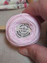 Load image into Gallery viewer, Valdani Perle 8 Embroidery Thread O 557 (O557)
