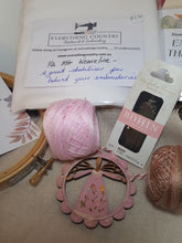 Load image into Gallery viewer, Valdani Perle 8 Embroidery Thread O 557 (O557)