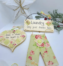 Load image into Gallery viewer, If Mothers were flowers, I'd pick you - Folk Art Sign