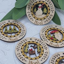 Load image into Gallery viewer, Noel Reindeer & Friends - Christmas Wood Decoration