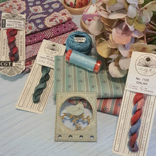 Load image into Gallery viewer, Embroidery Thread Holder - BLUE BIRD