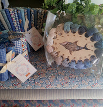 Load image into Gallery viewer, Tilda Creating Memories Summer Fat Quarter Bundle