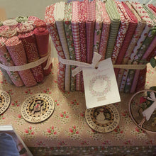 Load image into Gallery viewer, Noel Angel Twig Decoration -