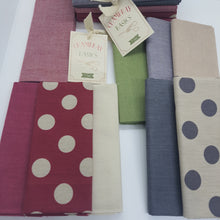Load image into Gallery viewer, Tilda Chambray Fat Quarter Pack - Seasonal Bundles x 9 pce