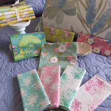 Load image into Gallery viewer, Tilda Sunday Brunch Pink Ginger Fat Quarter Pack
