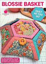 Load image into Gallery viewer, Blossie Basket CHRISTMAS PATTERN COVER & Quilt As You Go Acrylic Templates by Craftapalooza Designs