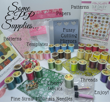 Load image into Gallery viewer, Fussy Cutting Mirror for your EPP (English Paper Piecing) - by Sue Daley Designs