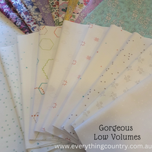 Load image into Gallery viewer, Flowering Snowball Quilt Pattern and Template Set