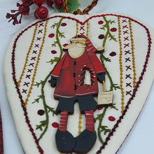 Load image into Gallery viewer, Festive Trinkets Pattern & 12cm Wood Santa Button Set