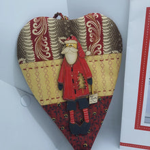 Load image into Gallery viewer, Festive Trinkets Pattern & 12cm Wood Santa Button Set