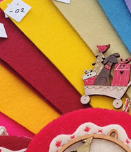 Load image into Gallery viewer, Wool Felt Sheet Colour No. 79 Frog Green