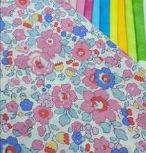 Load image into Gallery viewer, Liberty Tana Lawn Betsy "Gelato" Fat Quarter Bundle