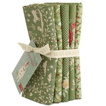 Load image into Gallery viewer, Tilda Merry Little Christmas Fat Quarter Bundle Green (x5) 300244