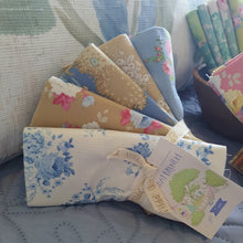 Load image into Gallery viewer, Tilda Sunday Brunch Full Fat Quarter Bundle