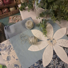 Load image into Gallery viewer, Valdani Perle 8 Embroidery Thread M 93 (M93)