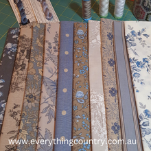 Load image into Gallery viewer, FINE FRENCH FABRICS - BLUE FAT QUARTER BUNDLE