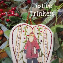 Load image into Gallery viewer, Santa List - Big Santa Decoration