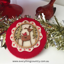 Load image into Gallery viewer, Scalloped Reindeer "Deer Friends" in a Scallop Wood Christmas Decoration
