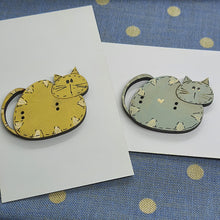 Load image into Gallery viewer, Willow Cat Buttons by Barb Smith Designs