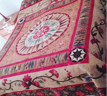 Load image into Gallery viewer, Foundation Piecing Quilts & Classes