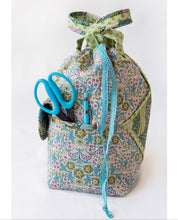 Load image into Gallery viewer, The Blithe Bucket Bag Pattern & Grape/Purple TILDA Hometown Fabric Packs