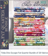 Load image into Gallery viewer, TILDA CHIC ESCAPE & DAISYFIELD