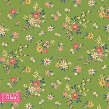 Load image into Gallery viewer, Tilda Daisyfield Chic Escape GREEN
