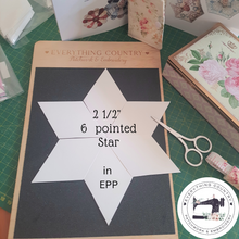 Load image into Gallery viewer, Fussy Cutting Mirror for your EPP (English Paper Piecing) - by Sue Daley Designs
