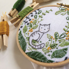 Load image into Gallery viewer, Purrfect Pussy Cat embroidery pattern and Pre-Printed Linen by Cinderberry Stitches
