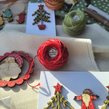 Load image into Gallery viewer, Valdani Perle 8 Embroidery Thread O 775
