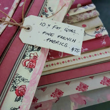 Load image into Gallery viewer, Fine French Fabrics - 10 Fat Quarters Pack RED
