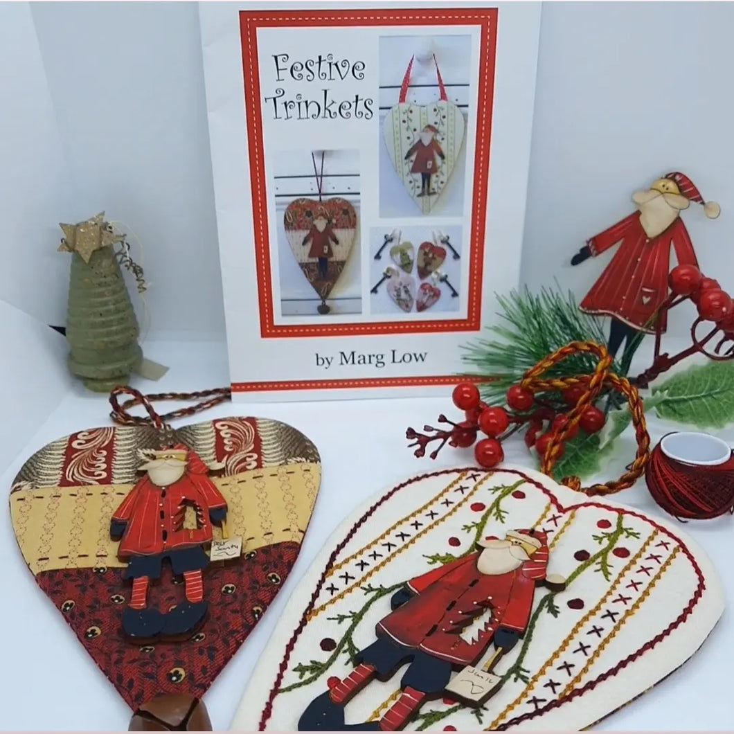 Festive Trinkets Pattern & 12cm Wood Santa Button Set