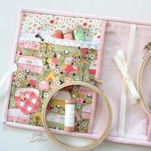 Load image into Gallery viewer, Simple Sewing Folder PATTERN by Lauren Wright of Molly and Mama
