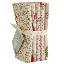 Load image into Gallery viewer, Tilda Merry Little Christmas Fat Quarter Bundle Cream (x5) 300245
