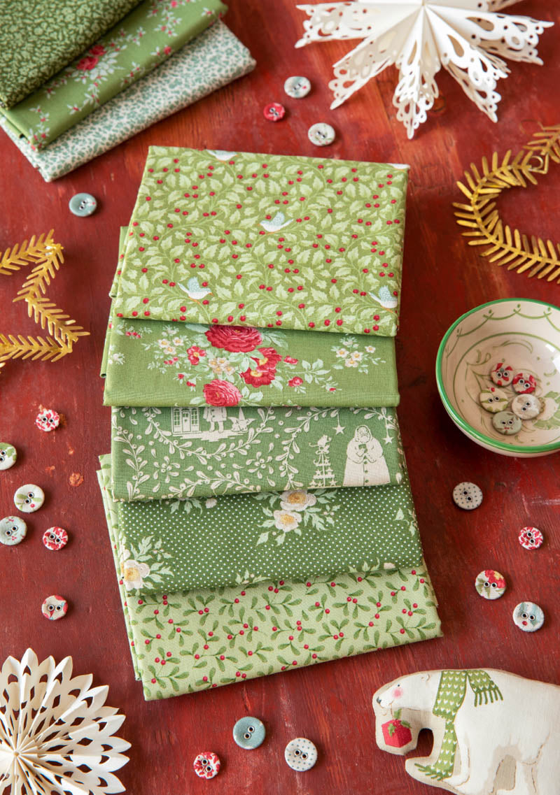 Tilda Merry Little Christmas Fat Quarter Bundle Green (x5) 300244