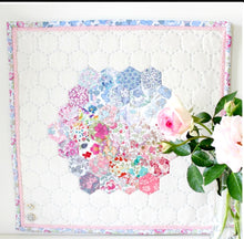 Load image into Gallery viewer, Hettie Hexie Mini Quilt Pattern by Molly and Mama
